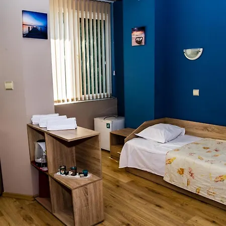 瑟索尼南布尔加斯酒店