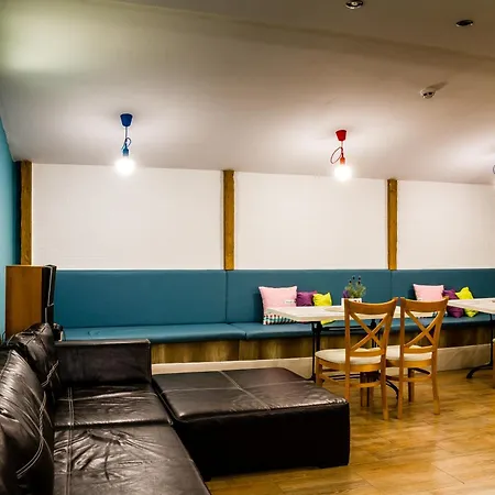 Guest house Sezoni South 2*