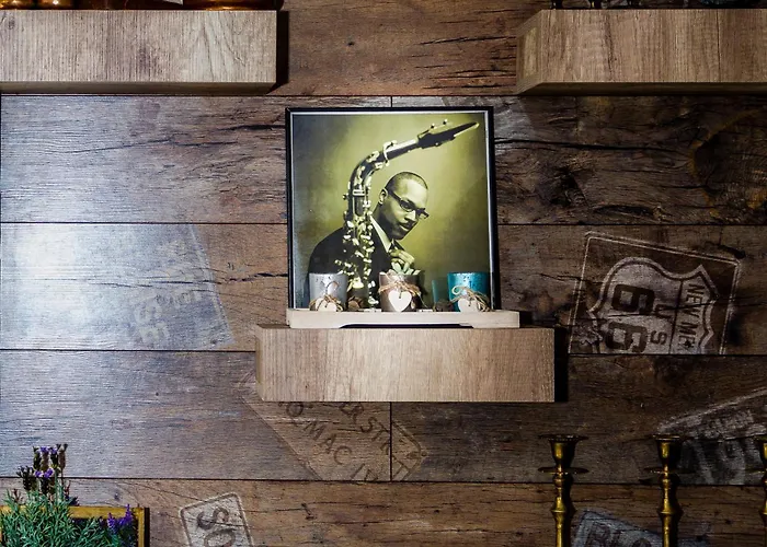 Sezoni South Guest house